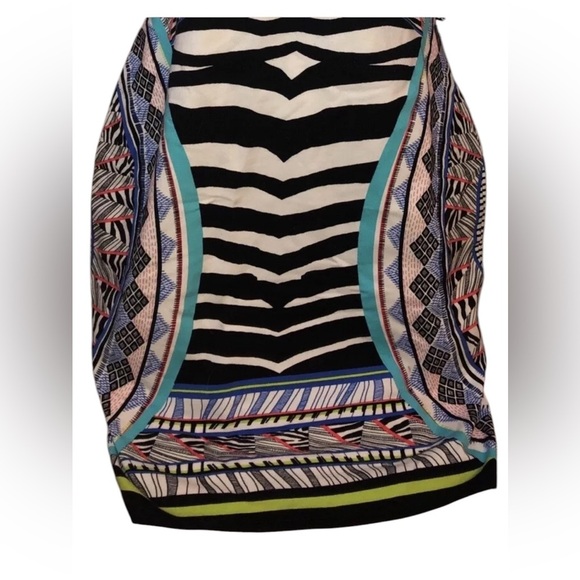 Geometric‎ print bodycon Express tank dress
NWT Size XS - Picture 4 of 8